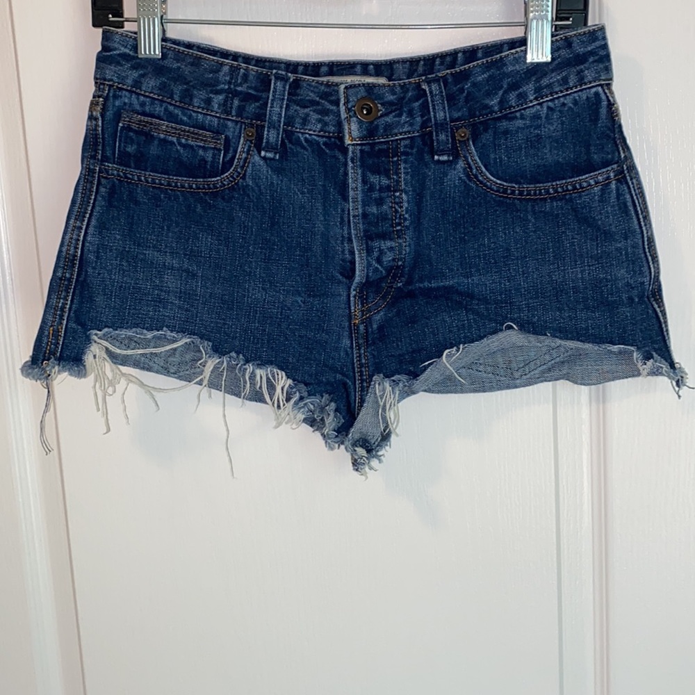 Free People Logan High Rise Cutoff‎ Denim Shorts - Picture 4 of 10